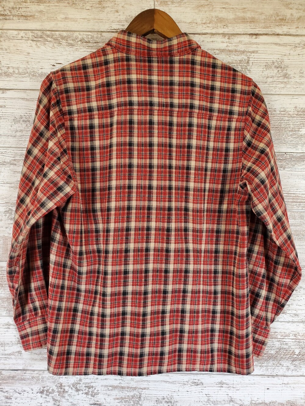 Woolrich VTG Y2K Pocketless Plaid Button Down Flannel Shirt - Picture 3 of 8